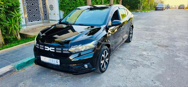 Dacia Logan  1ere Main Diesel Manuelle 2023 à Salé