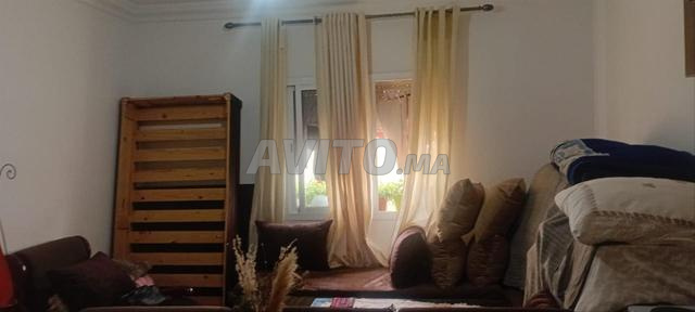 استوديو للبيع في الطابق الرابع – عين عتيق - 2