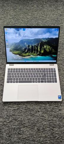 Dell pro 16 plus Ultra 5 235u 16go 512go
