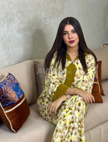 جلابة بالكرافاط ثوب كريب - 2
