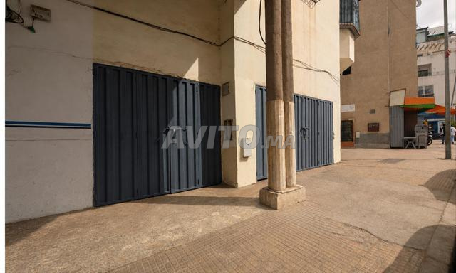 Magasin 77M, 4 portes façade à SIDI MAAROUF - 2