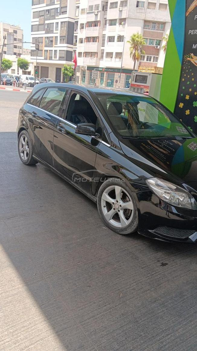 mercedes b180 très bon état 