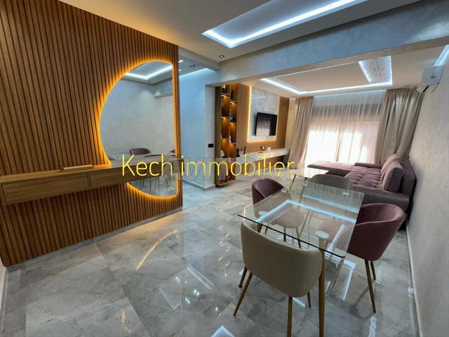 Joli appartement 2 chambres meublé piscine