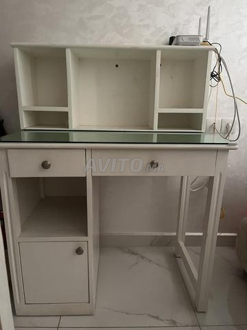 BUREAU EN BOIS D’ACAJOU - 2