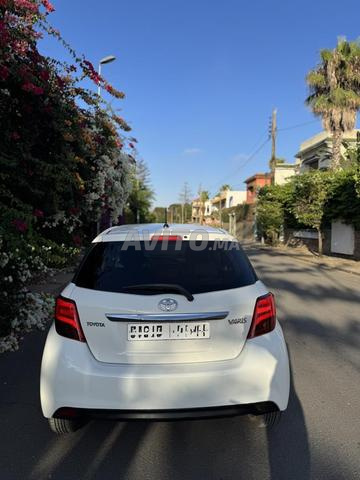 Toyota Yaris fin 2018 essence Full options - 2