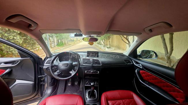 Audi q3.    