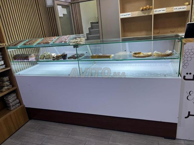 Vitrine pâtisserie 2,50m de Bard - 2