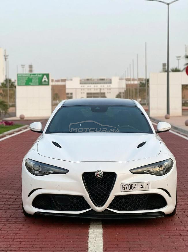 Alfa Romeo Giulia Quadrifoglio V6  Bi-Turbo 510ch
