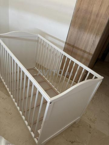 Lit Bébé avec Matelas IKEA - 2