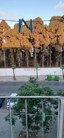 شقة للكراء لطلبة أو موظف أعزب مع دولة