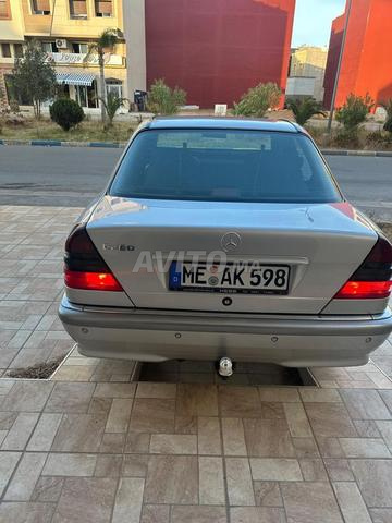 مرسيدس 240 بنزين - 2
