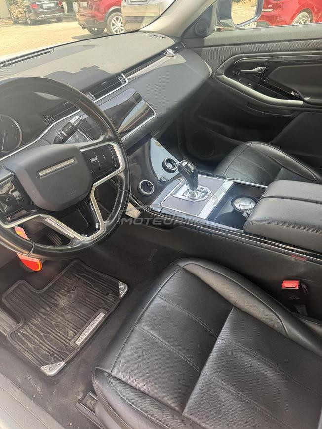 Range Rover évoque dans un excellent état 