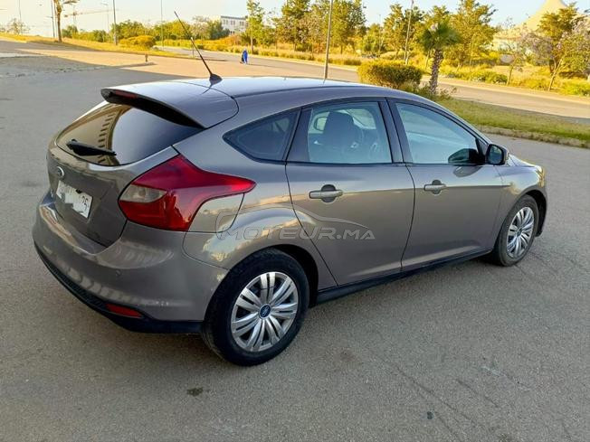ford focus trend num 