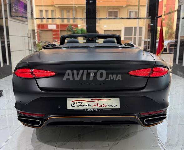 Bentley Continental GTC Speed V8 Hybrid Mulliner