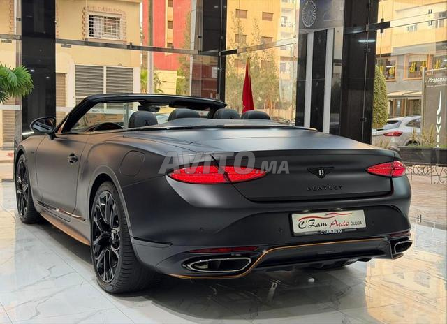 Bentley Continental GTC Speed V8 Hybrid Mulliner