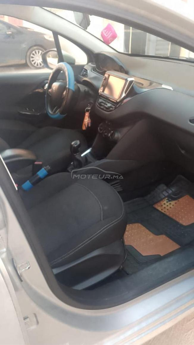 Peugeot 208 Diesel Manuelle 2019 à Ben Guerir