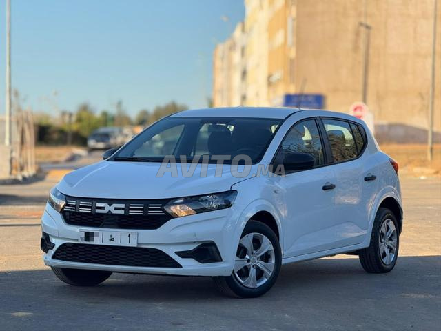 Dacia sandero manuelle 2023/12 sans adblue - 2