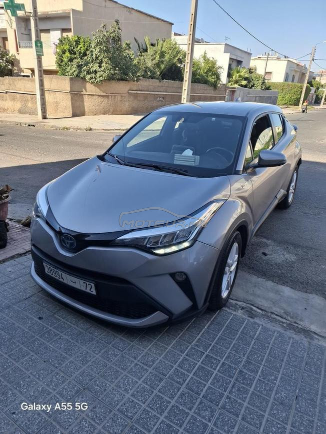 Belle voiture très économique 