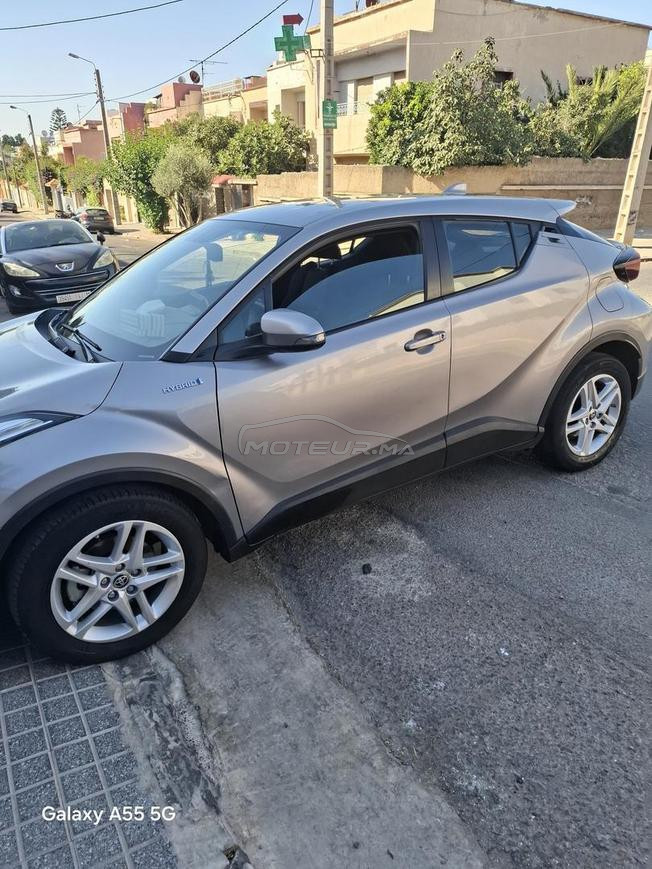 Belle voiture très économique 