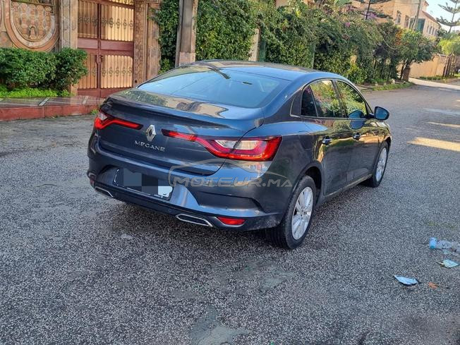 Megane 4 automatique 6cv 1er main. 2024