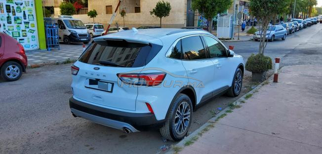 Ford kuga suv 6cv automatique particulier 2022