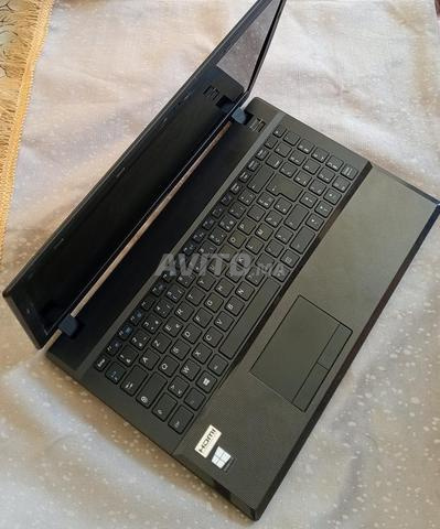 PC avec 1000 Go de stockage, 6 Go de RAM, 3 heures de batterie