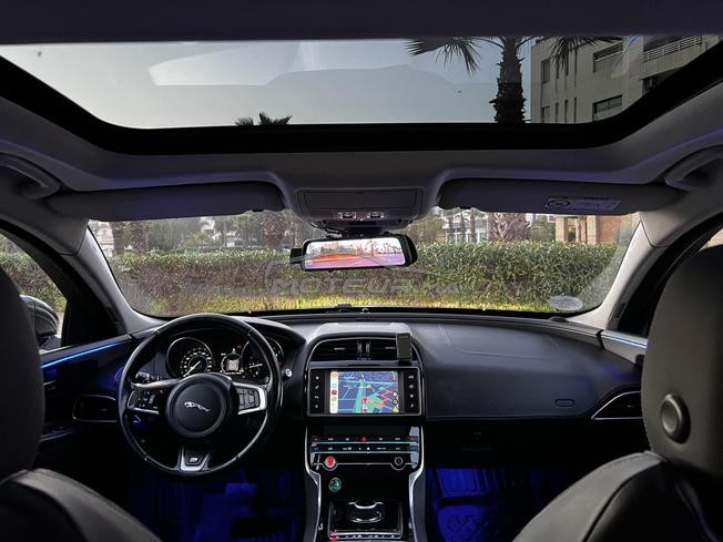 Jaguar xe r-sport