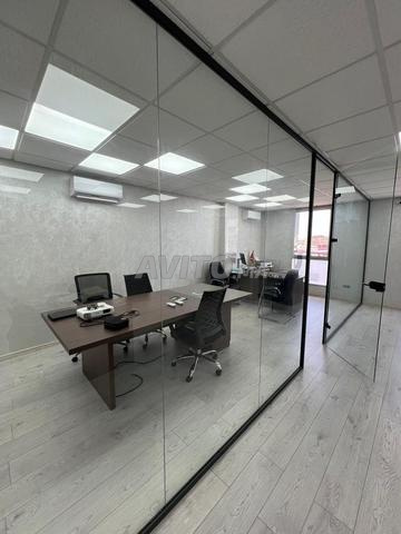 BUREAU AMÉNAGÉ À LOUER - 2
