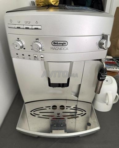 DELONGHI ESAM 3200.S – Magnifica