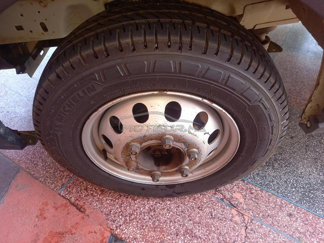 ford transit mazala n9iya 