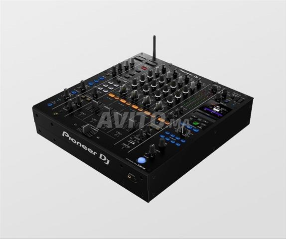 Pioneer DJM-A9 Table de mixage professionnelle - 2