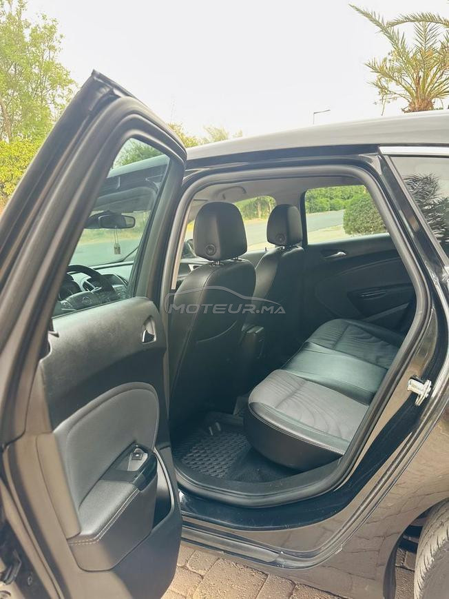 Opel Astra 2012 vraiment neuf