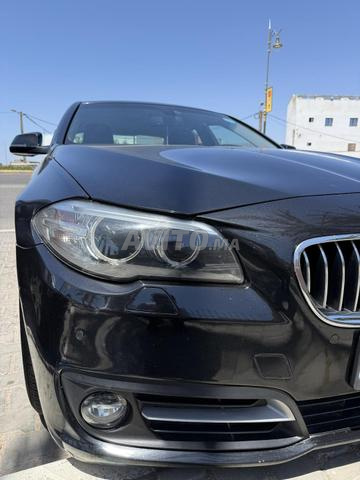 BMW الفئة الخامسة F10 2015 إصدار المغرب – حالة ممتازة
