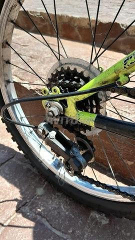 Vélo enfant 20 pouces - Très Bon état - 6 à 9 ans - 2