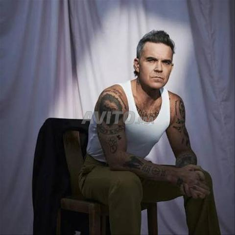 2 billets Robbie Williams Jazzablanca à vendre - 2