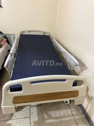 سرير طبي كهربائي 3 أوضاع بحالة جيدة جداً - 2
