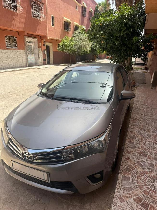 Toyota Corolla model 2015 n9iya lbi3