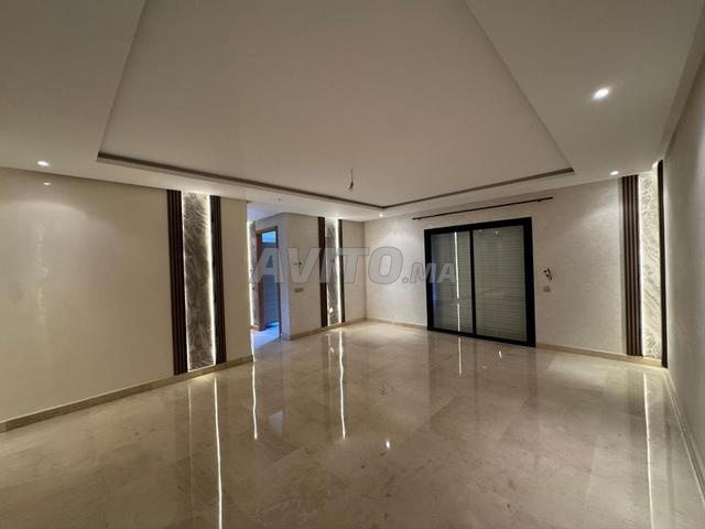Appartement vide à Prestigia - 2