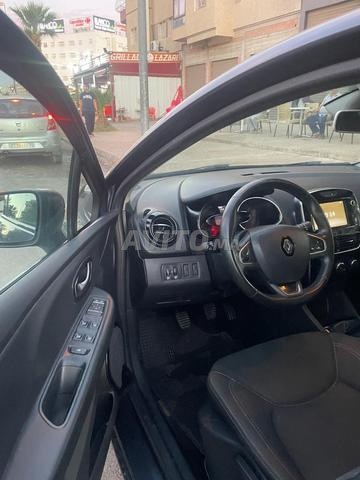 À vendre Renault Clio 4 Limited – 07/19 87 000 km
