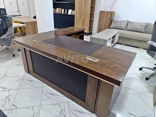 ✨ Bureau de Direction Importé au Design Exclusif