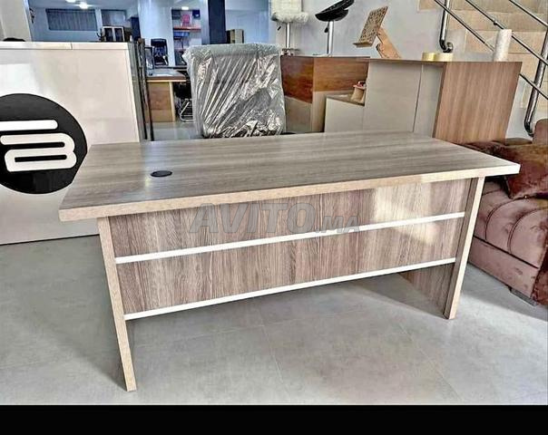 ✨ Bureau Professionnel de Fabrication Locale