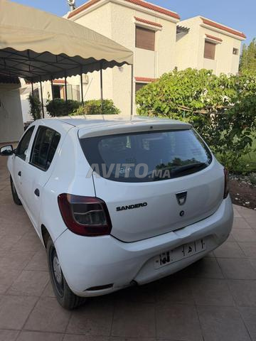 Dacia Sandero Diesel Manuelle 2016 à Rabat - 2