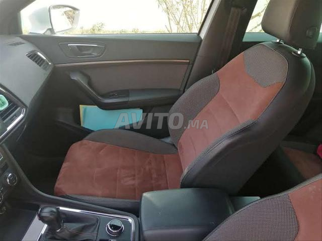سيات أتيكا Xelence 6 خيول 2019 ديوان 2022 - 2