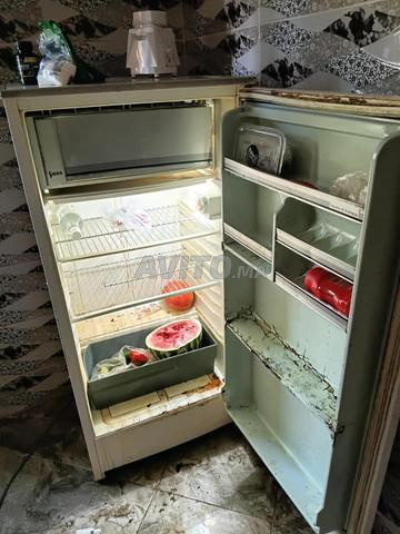 ثلاجة للبيع، بحالة جيدة، بألف درهم