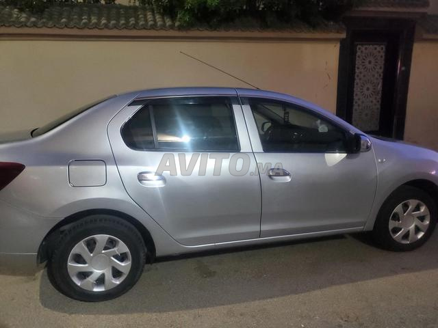 Dacia Logan 2021 Gris 117000 km - 2