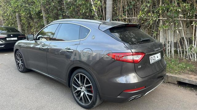MASERATI LEVANTE ESSENCE Q4 - 2