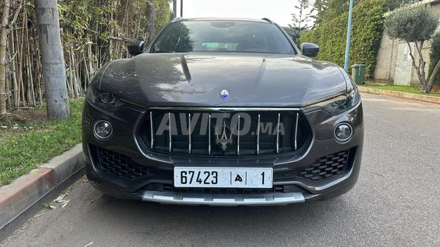 MASERATI LEVANTE ESSENCE Q4