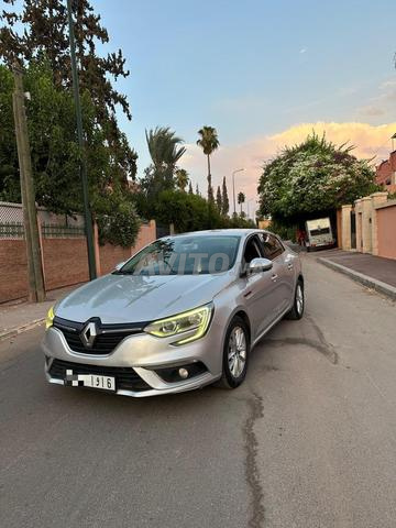 Renault Megane Diesel Automatique 2020 à Marrakech - 2