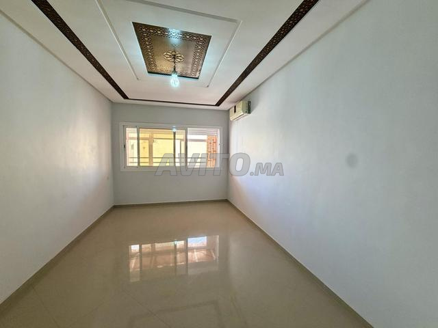 APPARTEMENT À VENDRE AU CENTRE - 2