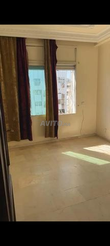 Appartement à louer 80 m² à Casablanca - 2
